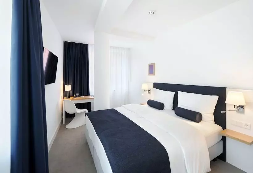 Fotos del hotel Vi Vadi Hotel Bayer 89:  15