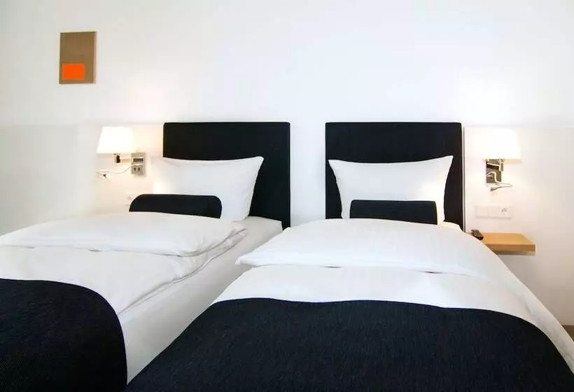 Fotos del hotel Vi Vadi Hotel Bayer 89:  24