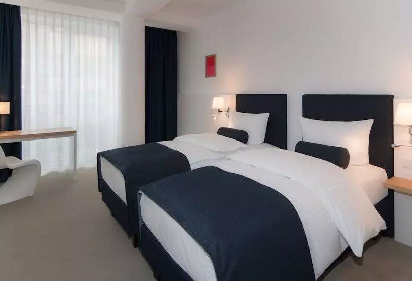 Fotos del hotel Vi Vadi Hotel Bayer 89:  20