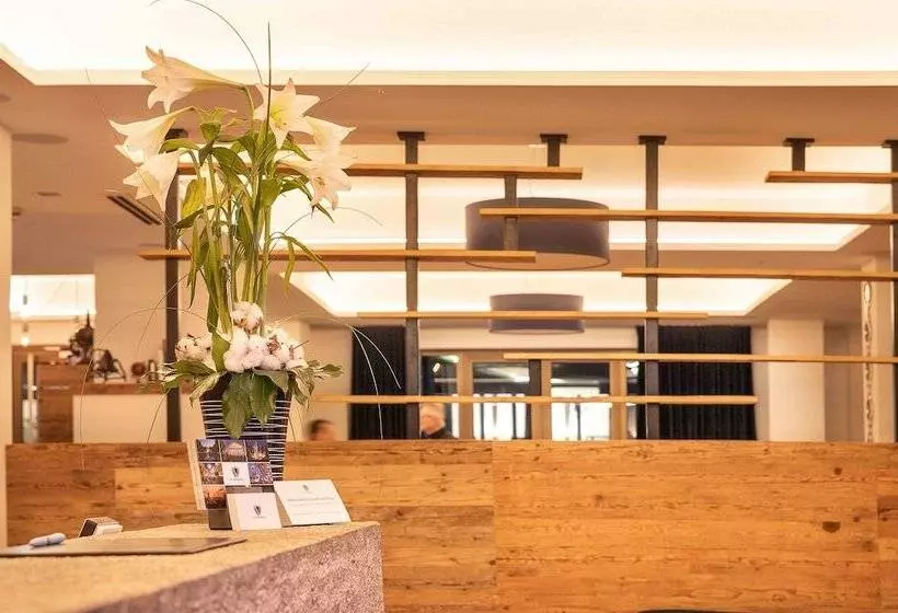 Fotos del hotel Vi Vadi Hotel Bayer 89:  4