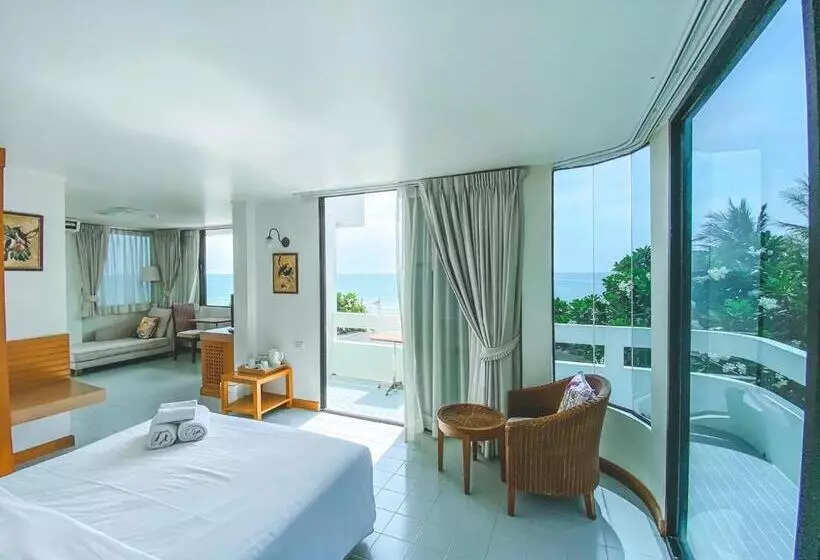 Fotos del hotel Nern Chalet Beachfront:  25