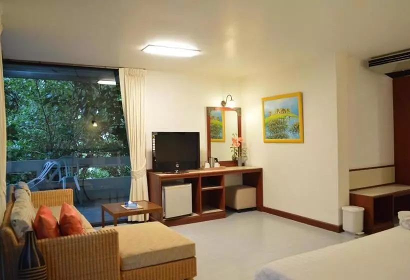 Fotos del hotel Nern Chalet Beachfront:  13