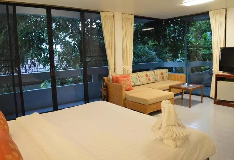 Fotos del hotel Nern Chalet Beachfront:  24