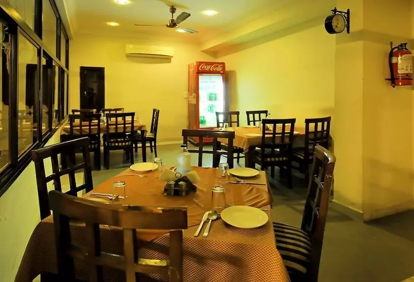 Fotos del hotel Royal Pratap Niwas:  13