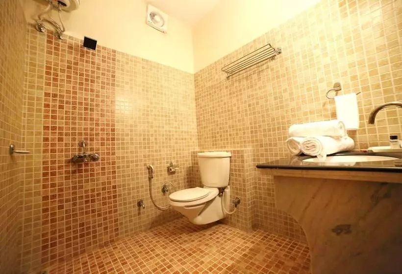 Fotos del hotel Royal Pratap Niwas:  12