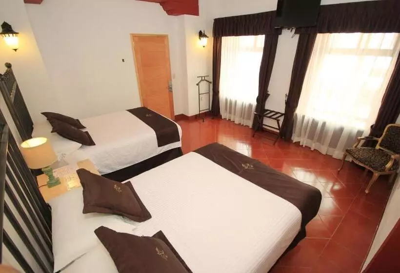 Fotos del hotel Santa Regina:  2