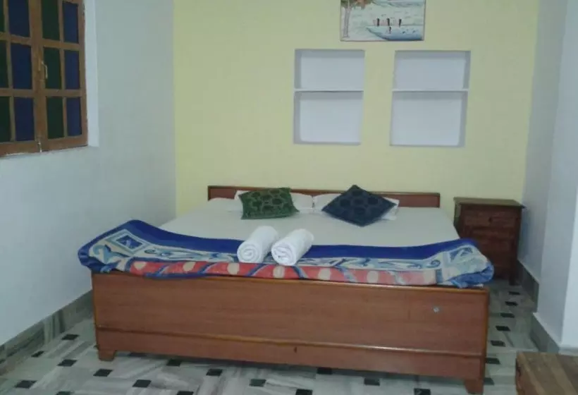 Fotos del hotel Hare Krishna Guest House:  6