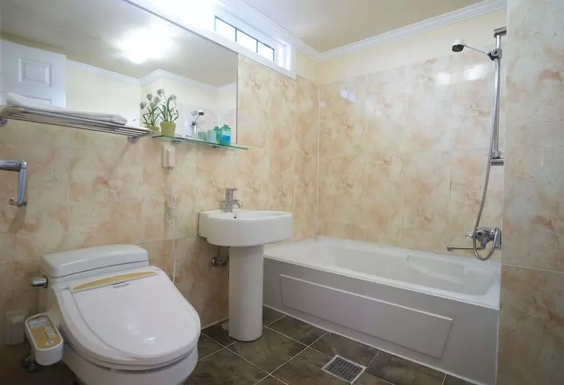 Fotos del hotel Uts Village:  4