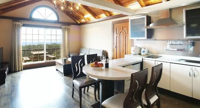 Fotos del hotel Uts Village:  14