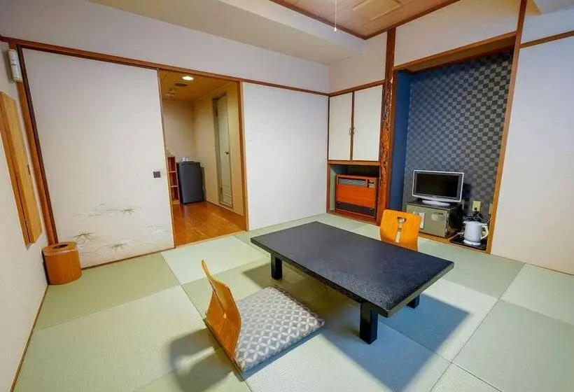 Fotos del hotel Wakamiya:  22