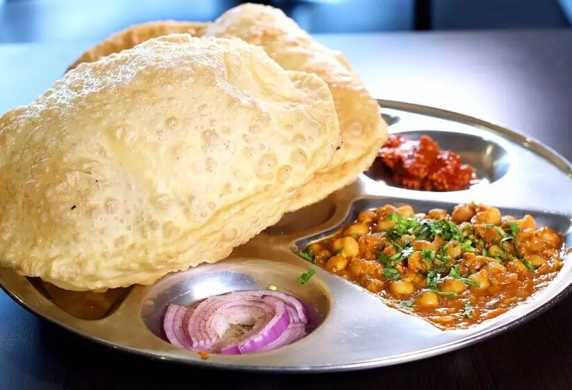 Fotos del hotel Capital O 28618 New Haven:  11