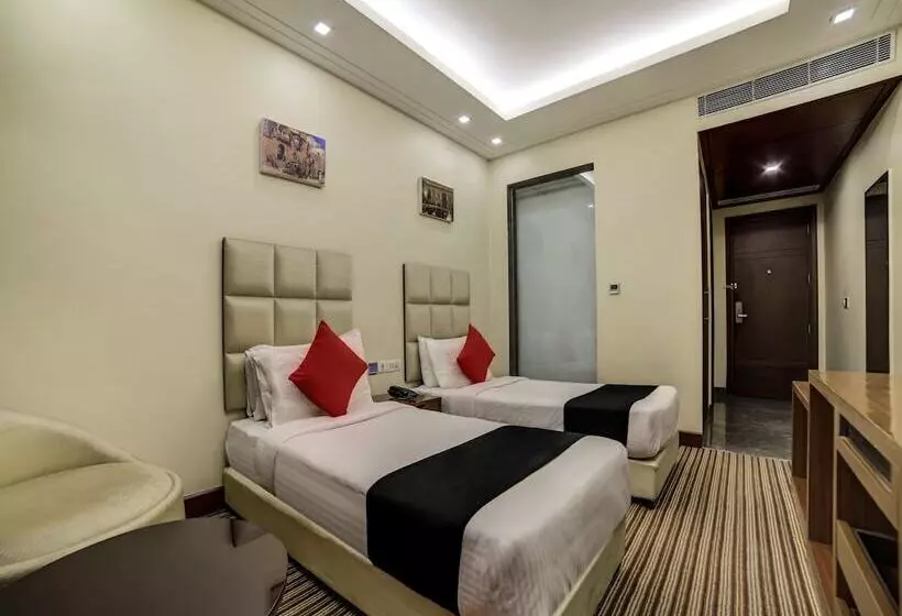 Fotos del hotel Capital O 28618 New Haven:  24