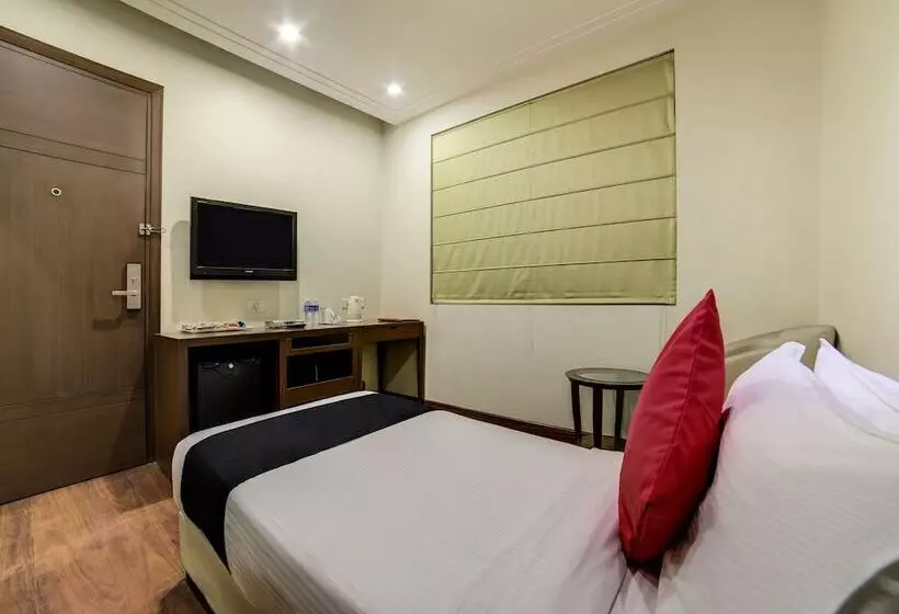 Fotos del hotel Capital O 28618 New Haven:  20