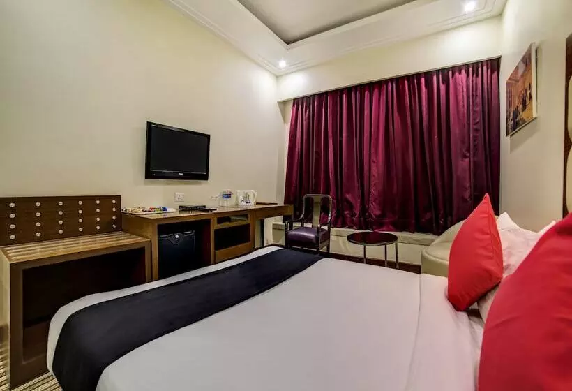 Fotos del hotel Capital O 28618 New Haven:  14