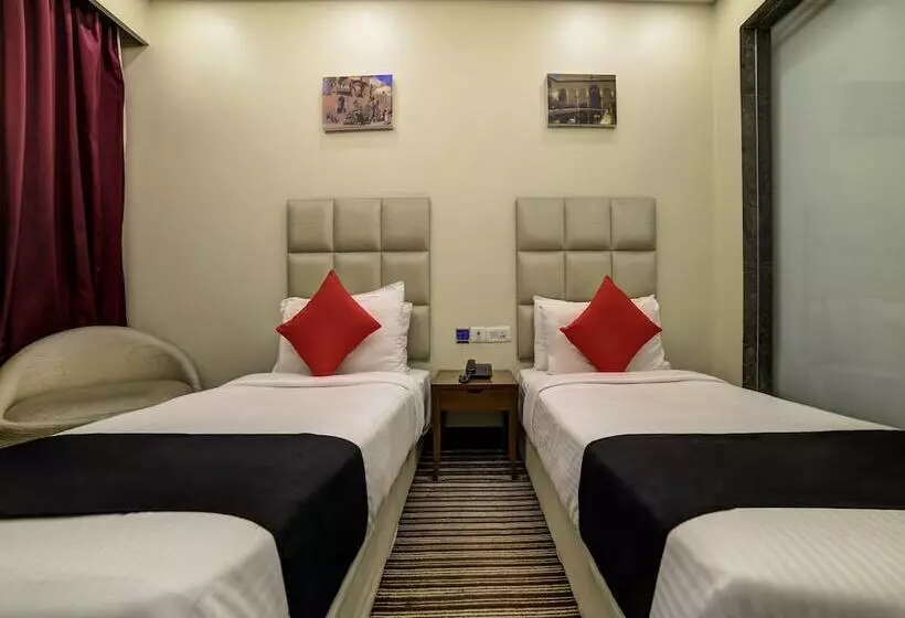 Fotos del hotel Capital O 28618 New Haven:  12