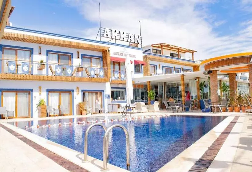 Fotos del hotel Akkan Beach:  4
