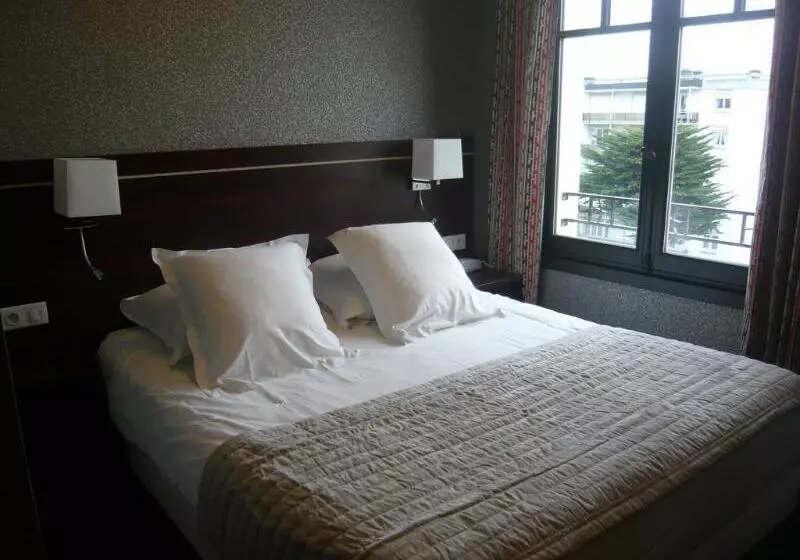 Fotos del hotel Ambassadeurs Logis:  16