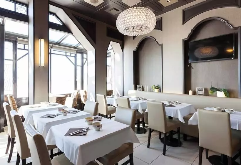 Fotos del hotel Ambassadeurs Logis:  3