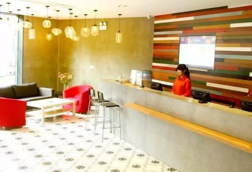 Fotos del hotel Ibis Ningbo Tianyi Square:  5