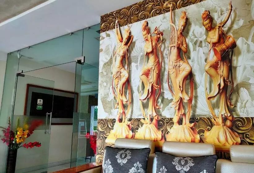 Fotos del hotel Karan Vilas:  21