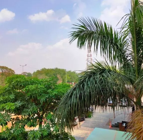 Fotos del hotel Karan Vilas:  16