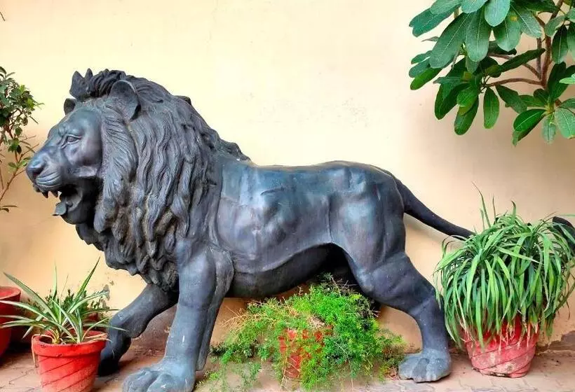 Fotos del hotel Karan Vilas:  12