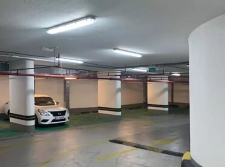 Fotos del hotel Paragon Hotel Apartments:  17