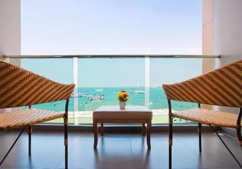 Fotos del hotel Balihai Bay:  5