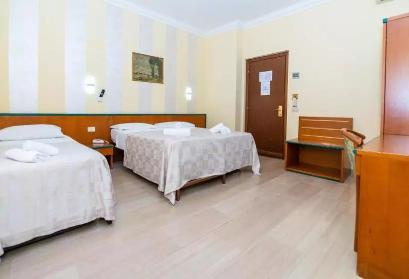 Fotos del hotel Center 3:  17