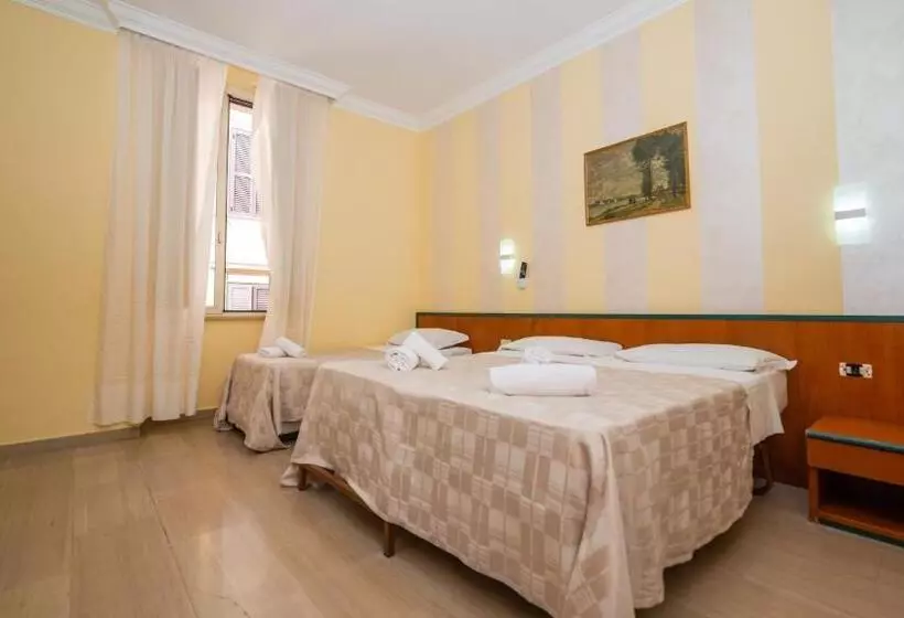 Fotos del hotel Center 3:  10