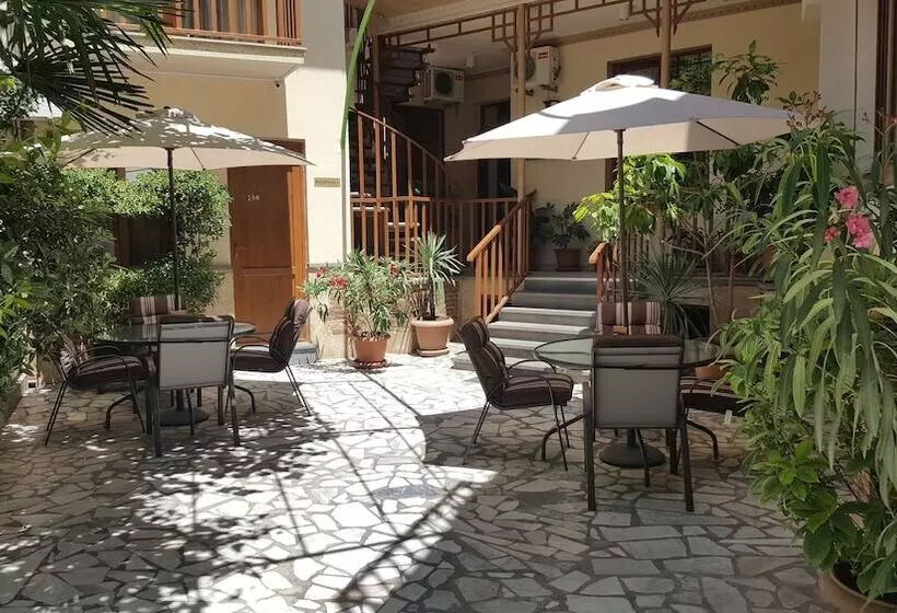 Fotos del hotel Danisimo:  5