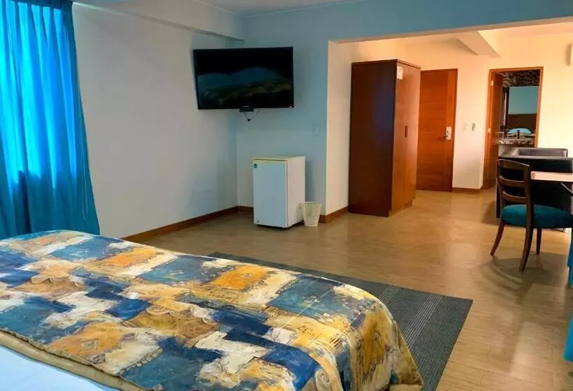 Fotos del hotel Esencia Suites:  13