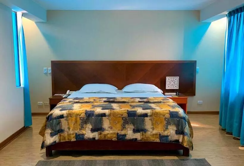 Fotos del hotel Esencia Suites:  14