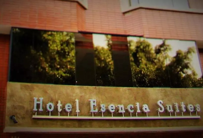Esencia Suites