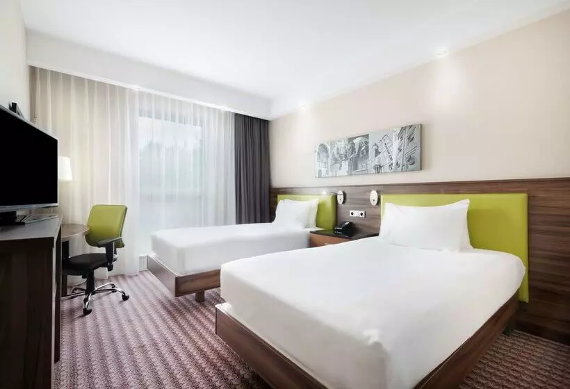 Fotos del hotel Hampton By Hilton Krakow:  16