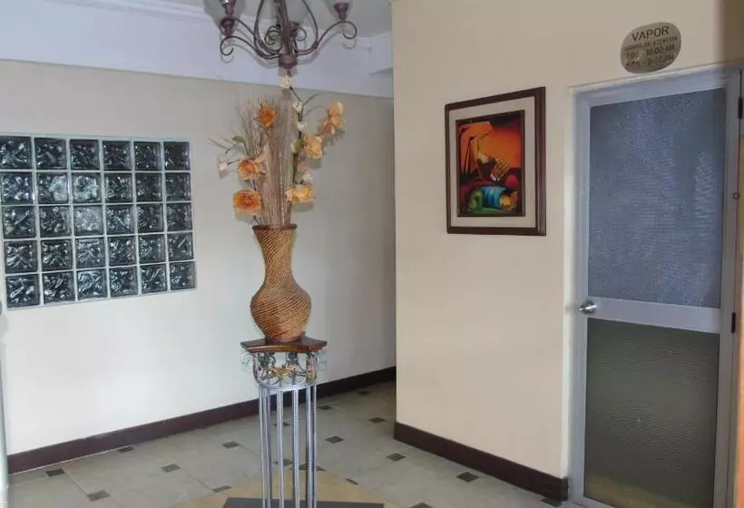 Fotos del hotel Malecon Inn:  13