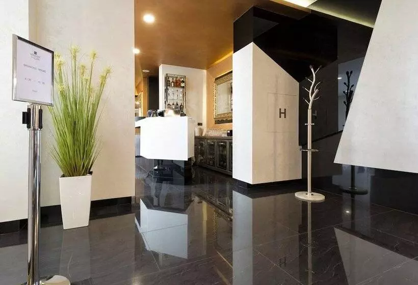 Fotos del hotel Nova City Garni Hotel Signature Collection:  15