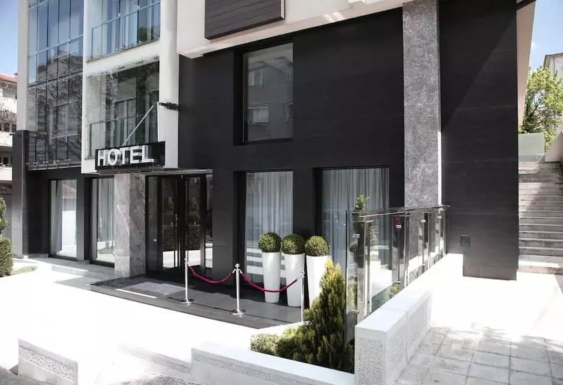 Fotos del hotel Nova City Garni Hotel Signature Collection:  14