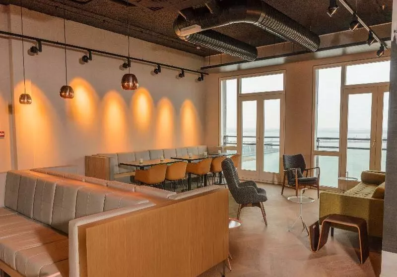 Fotos del hotel Amadi Panorama:  3