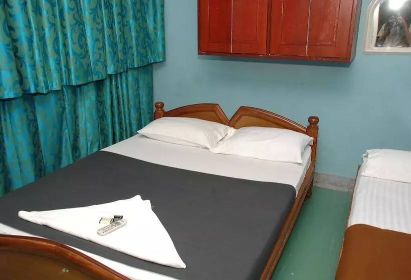 Fotos del hotel Elegant Guest House:  16