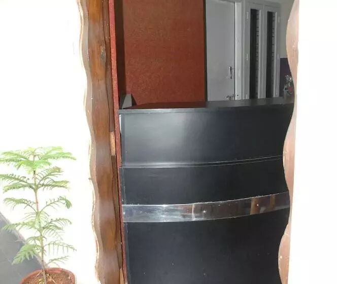 Fotos del hotel Elegant Guest House:  6