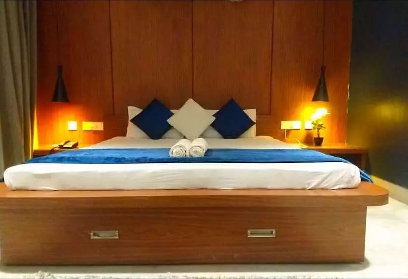 Fotos del hotel Tatvam Residency:  12