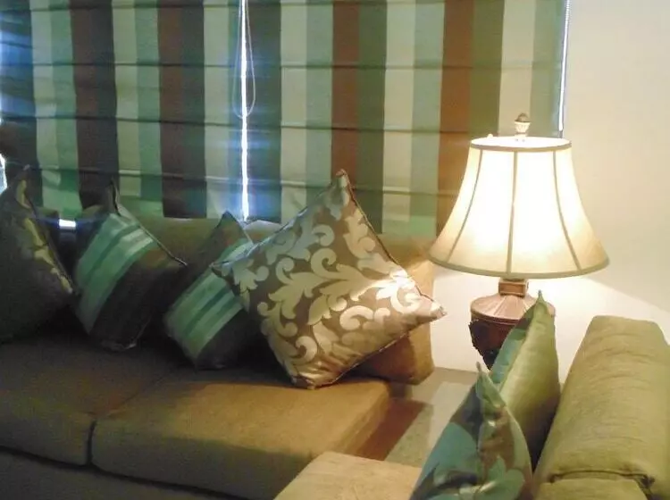 Fotos del hotel Tatvam Residency:  25