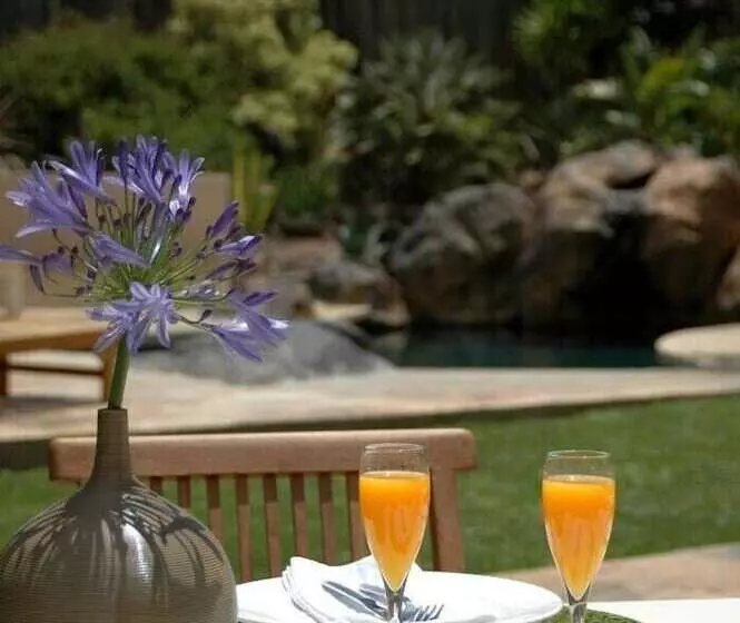 Fotos del hotel African Queen Guest House:  4