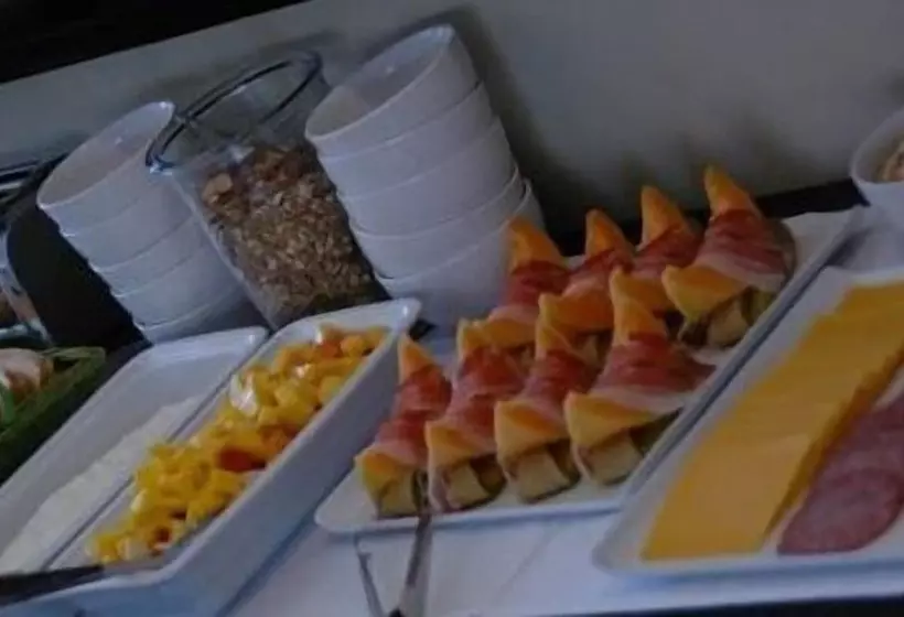 Fotos del hotel African Queen Guest House:  3