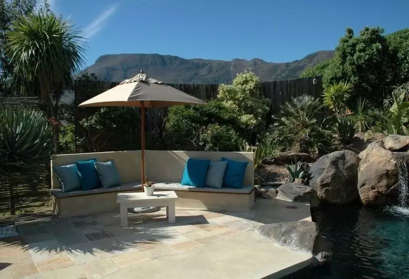 Fotos del hotel African Queen Guest House:  8