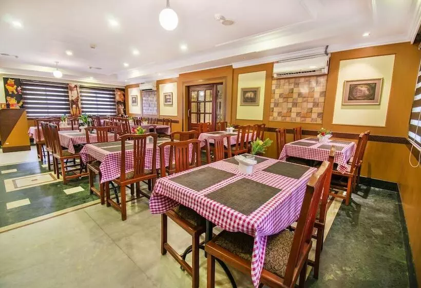 Fotos del hotel Fabhotel Metro Manor Central Station:  7