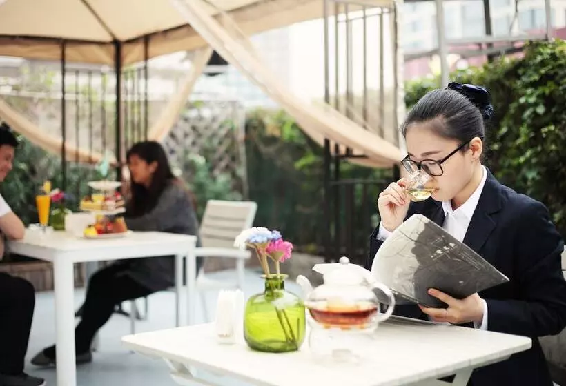 Fotos del hotel Bodun International Serviced Apartment:  5