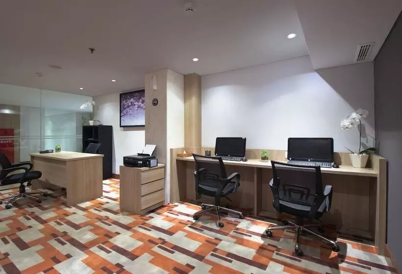 Fotos del hotel H Sovereign Bali:  15