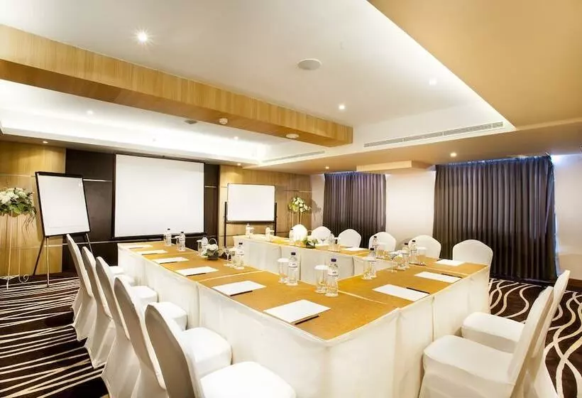 Fotos del hotel H Sovereign Bali:  6